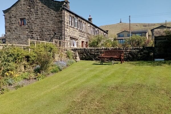 todmorden_cottage_pics_003